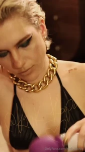 A continuation of the post before this a little more glamor and the