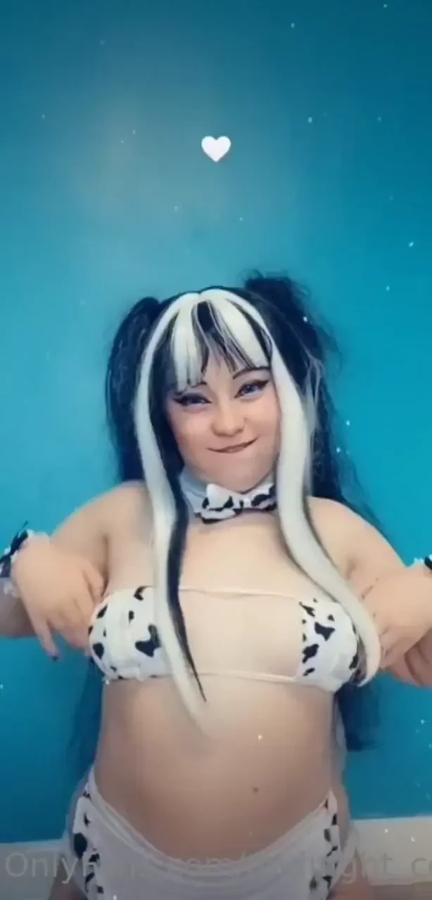 Bouncing and spanking for my milky boys 