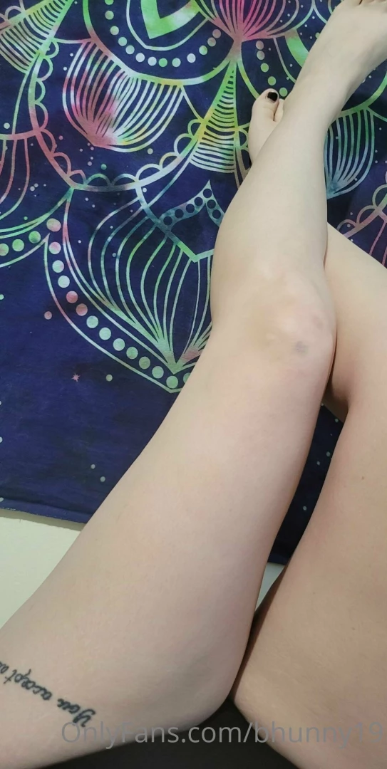 Just lounging in bed part 1 