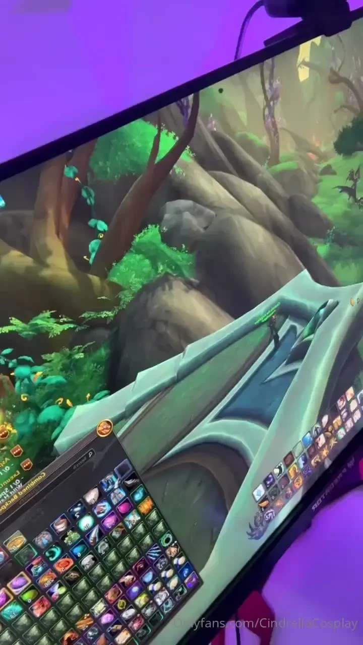 Who wants to play world of warcraft with me 