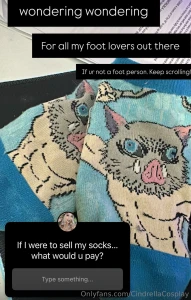 Attention to all my feet fellas