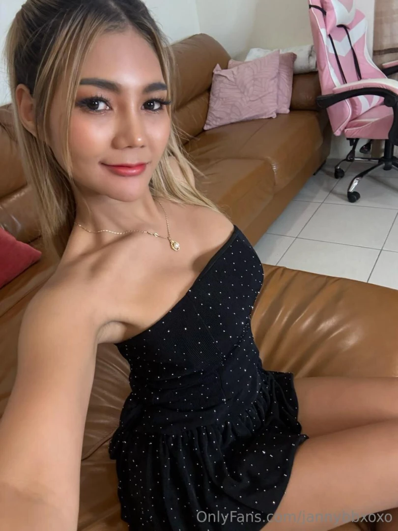 Come play with me but don t be gentle 