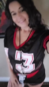 I wanna blow more then just this whistle