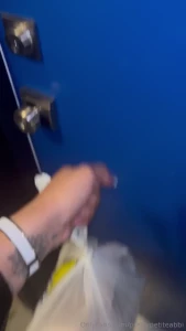 Watch what i do next swipe when the doordash delivery man made me