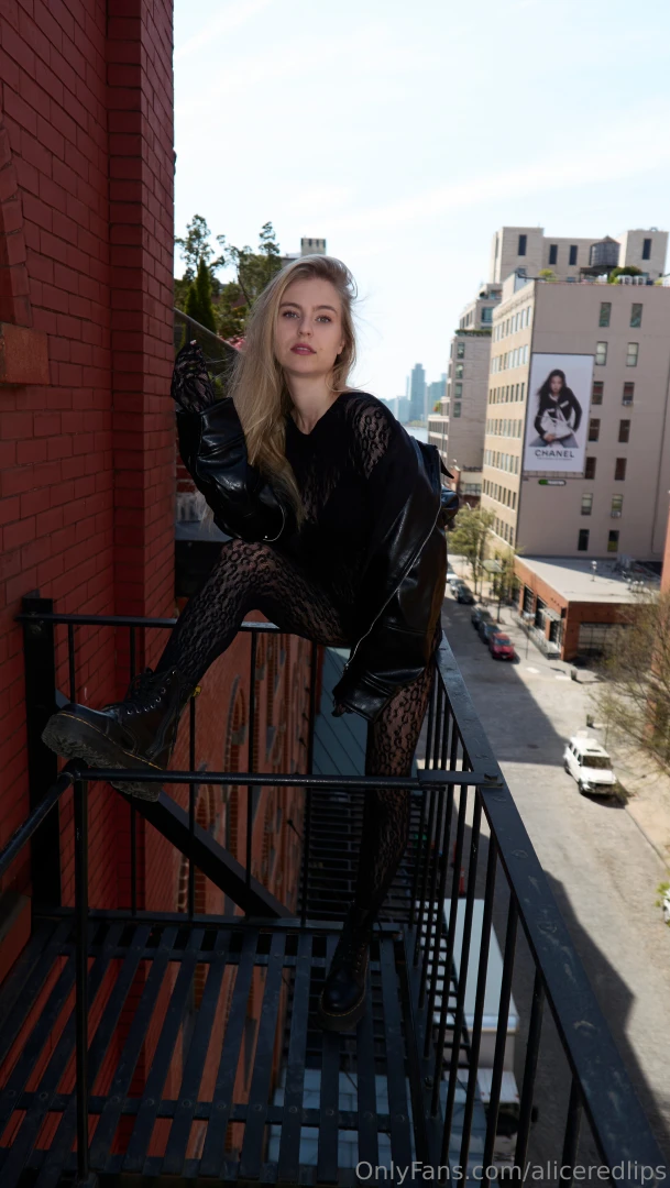 Aliceredlips part 31 