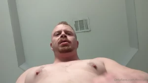 Horny after leg day pumping out so much pre-cum had to plow it into my