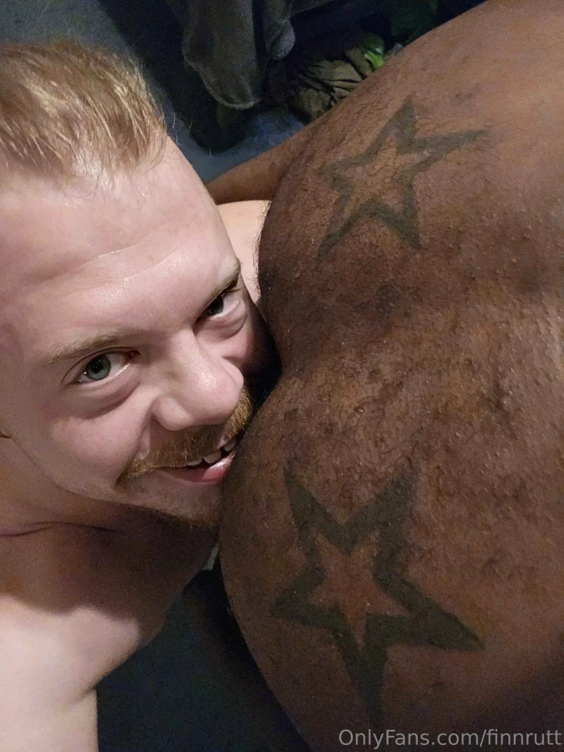 More pics of me and thiqqmasq done most of our content it ll be part 2 