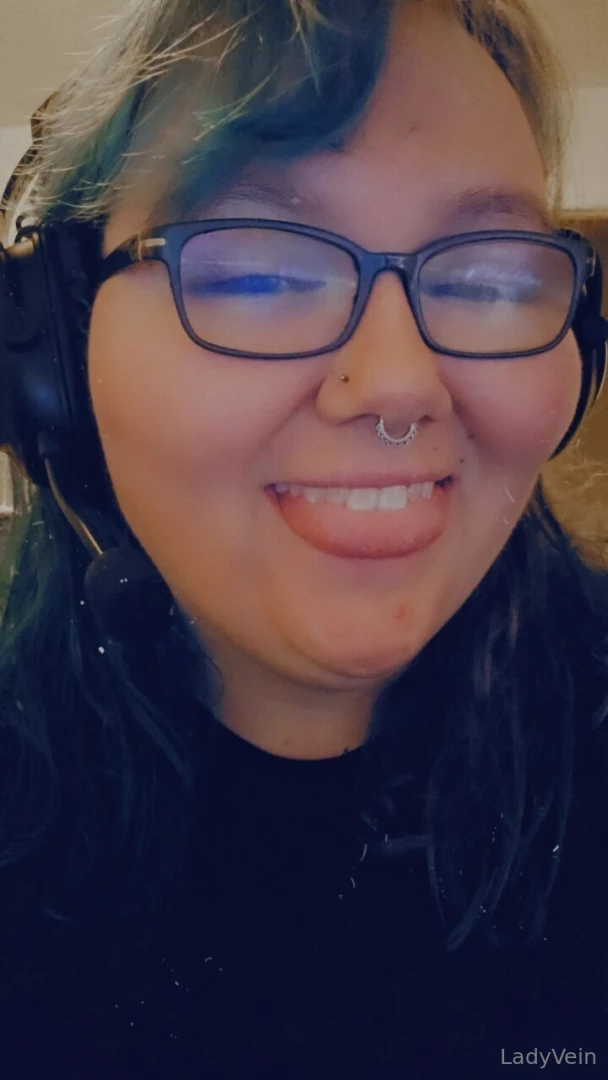 Guess who s back part 4 