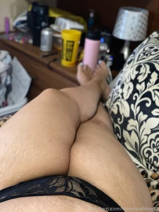 It was a netflix amp chill by myself kind of day part 2