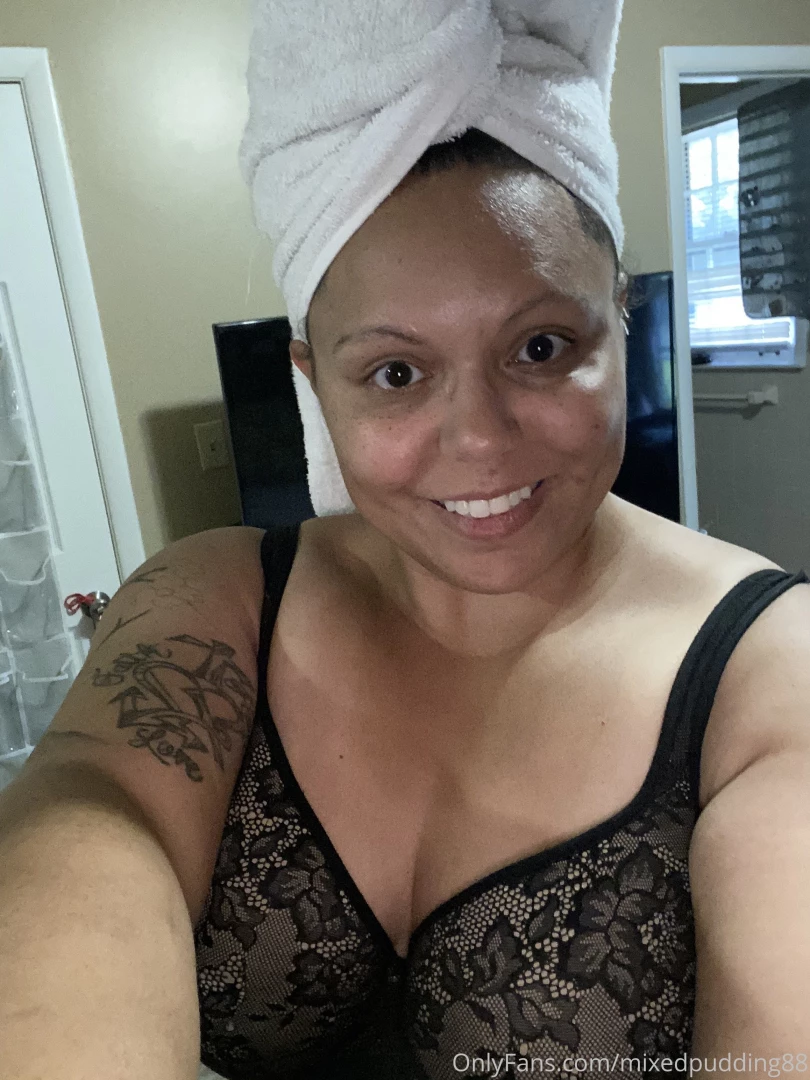 Welcome enjoy a variety of titties nudes and lingerie part 4 