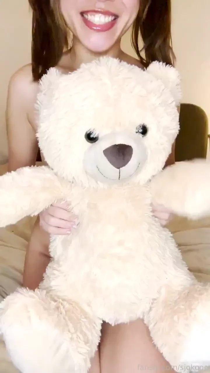 Hiii 3 hope we brighten up your day petite asian smalltits cunny 