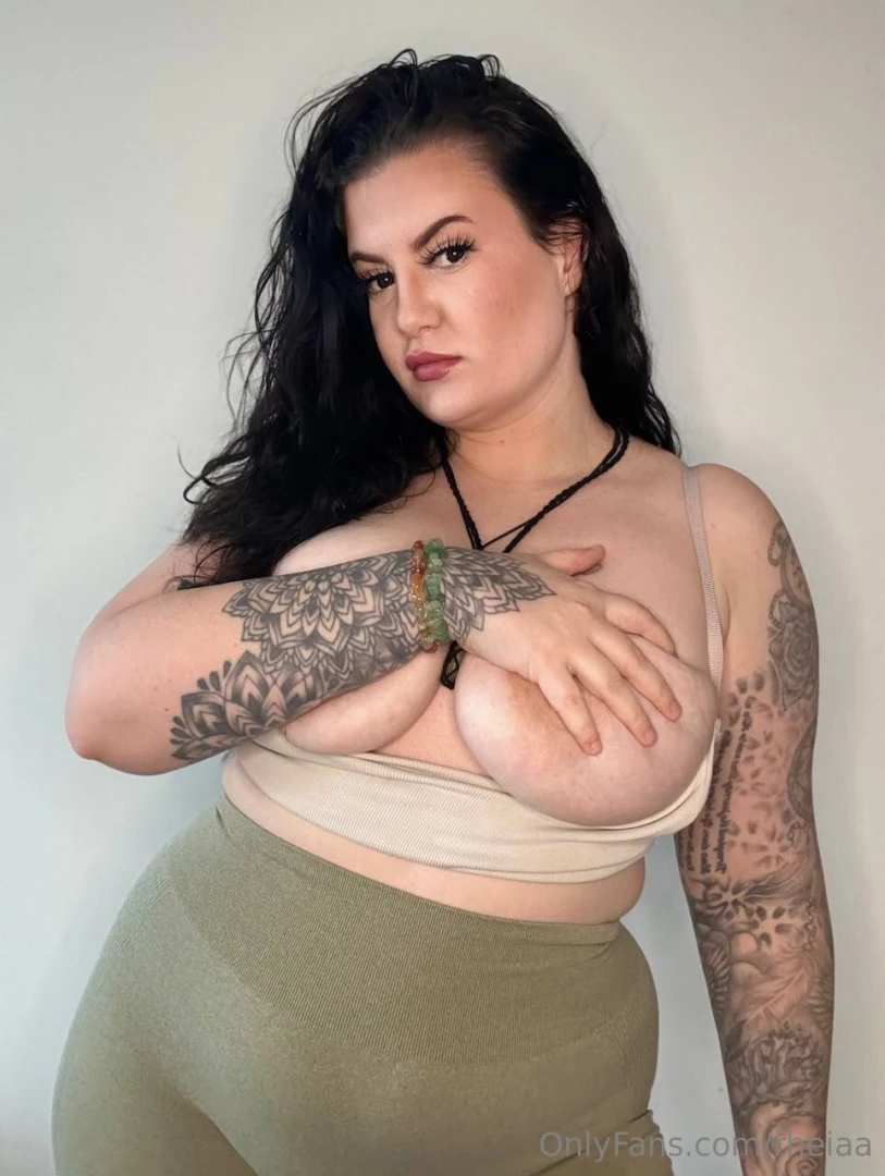 Shy is the thick inked gym baddie you need in your life shyforest - 