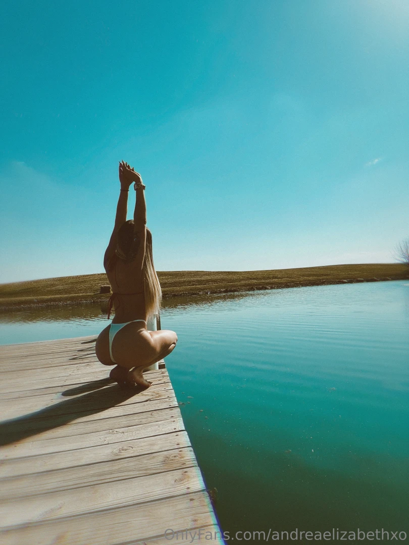 A little morning stretch to start my day 