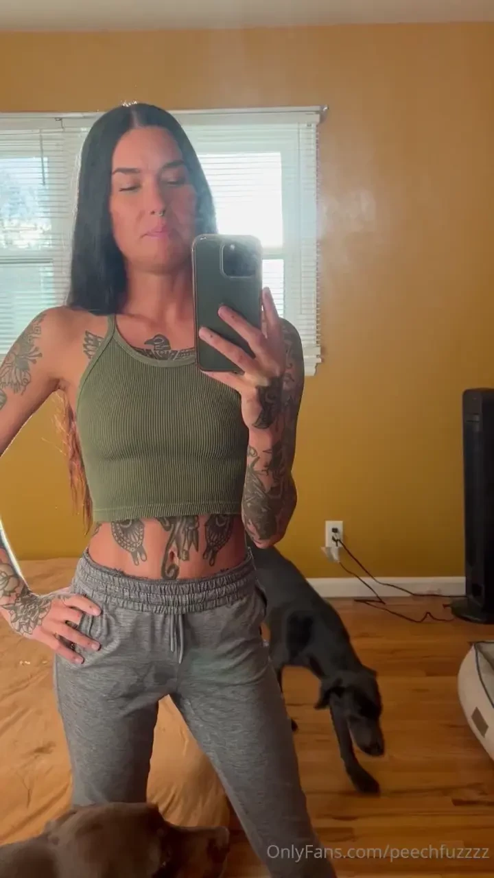 Yay join me today for a virtual tour of my new place and some backyard 