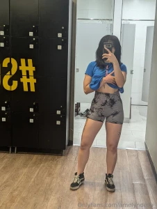 Amelyn pelinegra es un flow