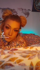 Get over to emmyxchelle for daily posts and weekly partner content