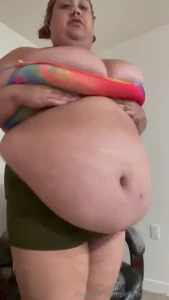 Finally stuffing my big belly with pasta amp soda 2 clips the last one