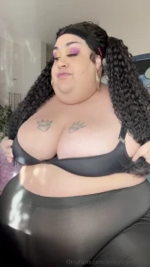 Swipe to watch me eat donuts amp chug milk amp then try my jeans on part 1