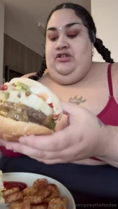 2 huge homemade double cheeseburgers and tater tots i got so bloated part 1