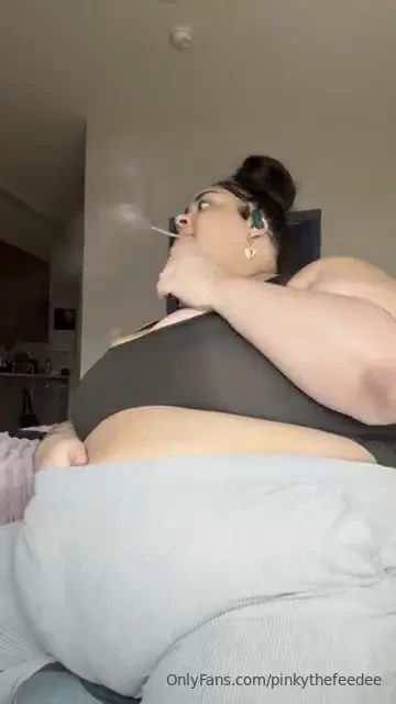 Smoking oinking oiling amp playing with my belly also chattin about 