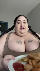 Have breakfast with me while i show off my fat belly