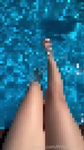 A video of my legs sounds nice right too bad you re stuck with pixels