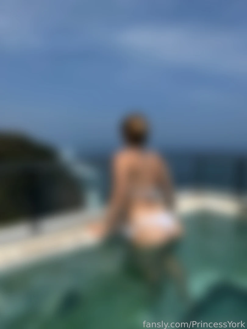 I am your goddess and i order you to immediately break off all contact 