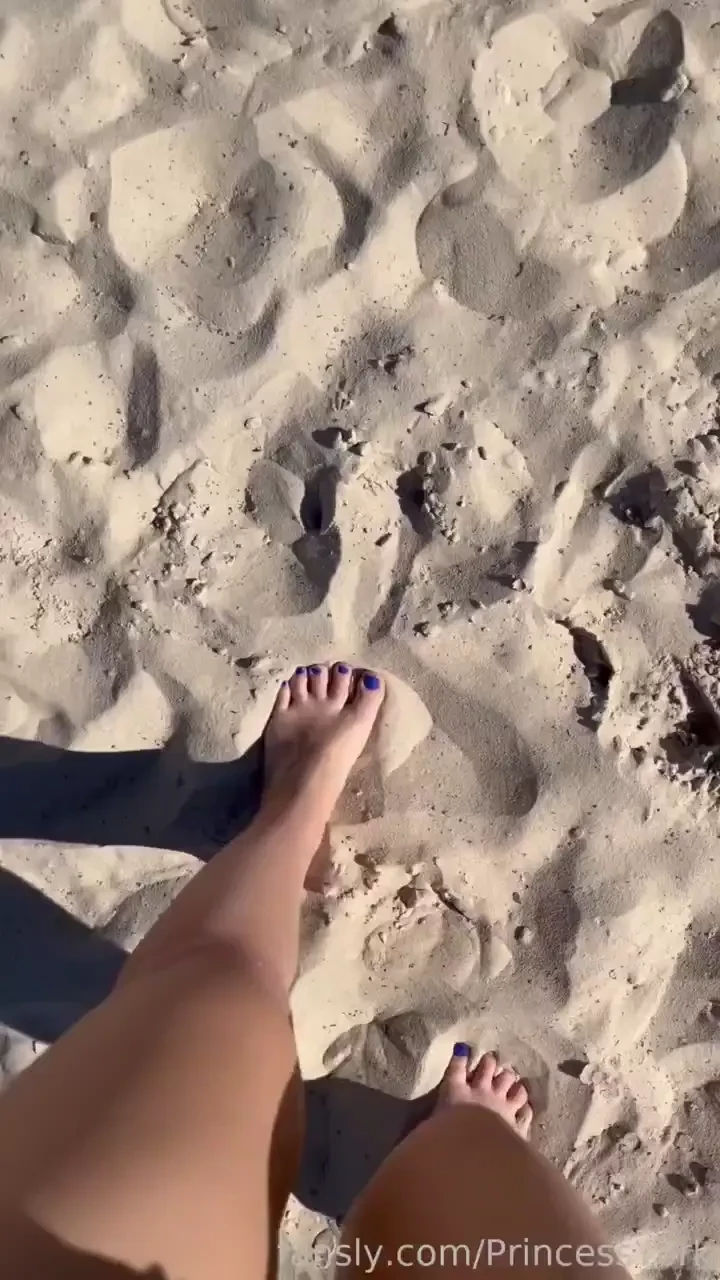 Every step i take makes you weaker you re losing your grip and it s 