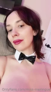 Just a short installment of bunny girl part 2 i hope you enjoy these i