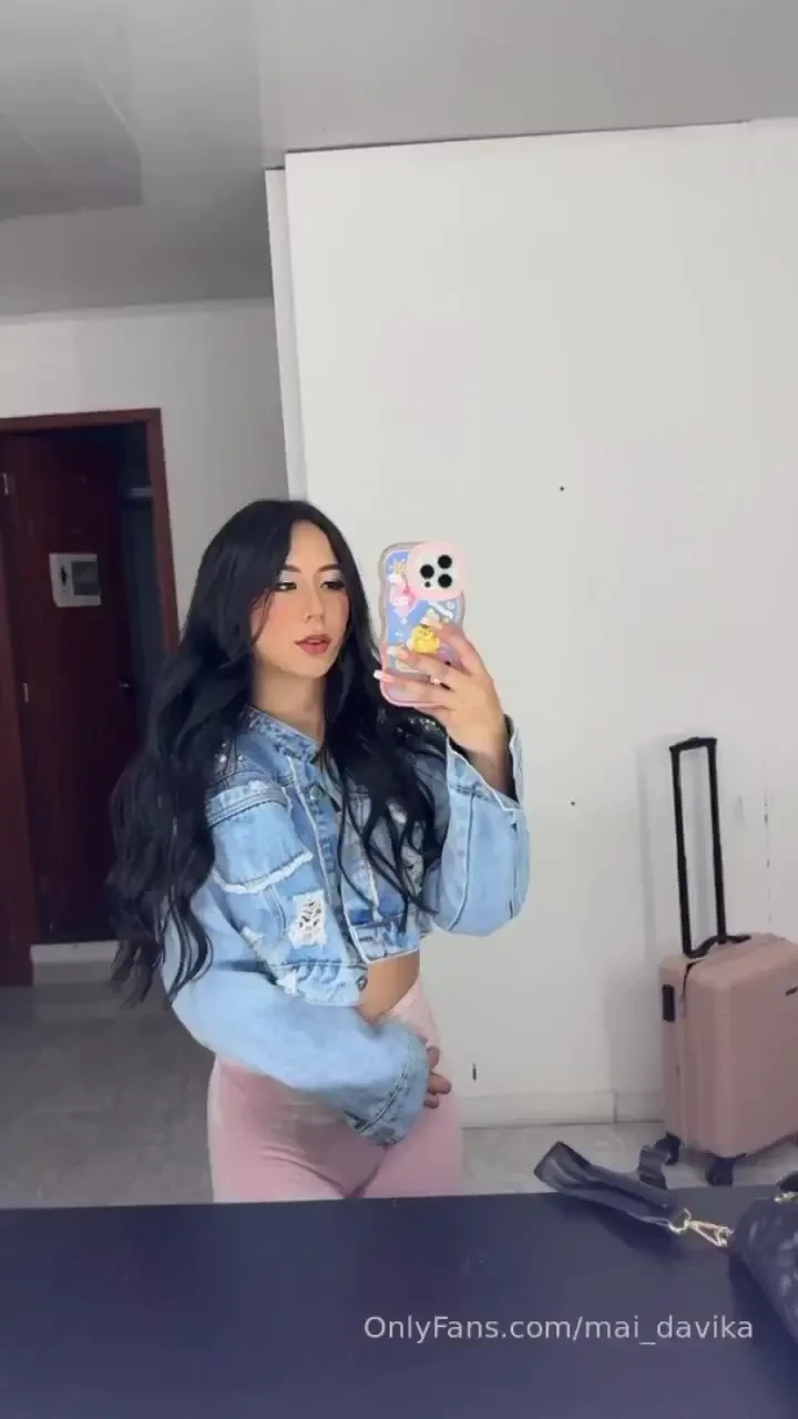 My lips are soft but my intentions quite the opposite 