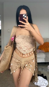 I try to make beach looks which one you d prefer