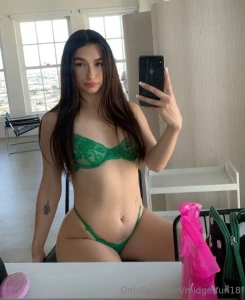 I finally convinced my friend morgssworld to make an only fans account part 27