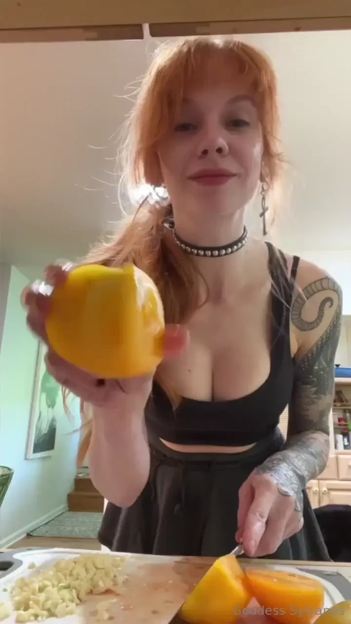 Come have dinner with me 