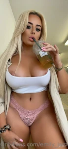 Morning guys how are you this morning i need love