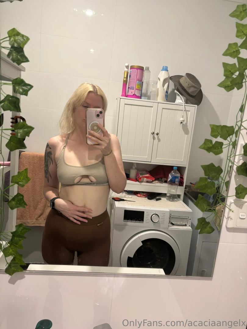 I haven t worn this little top in so long i forgot how good my boobs 