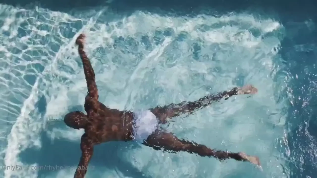 New movie with andreanovakk7 filmed by alternativafv onlyfans com 