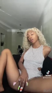 Blondes are freakier
