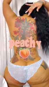 I made this juicy ass clapping wedgie twerk video after i got out the part 1