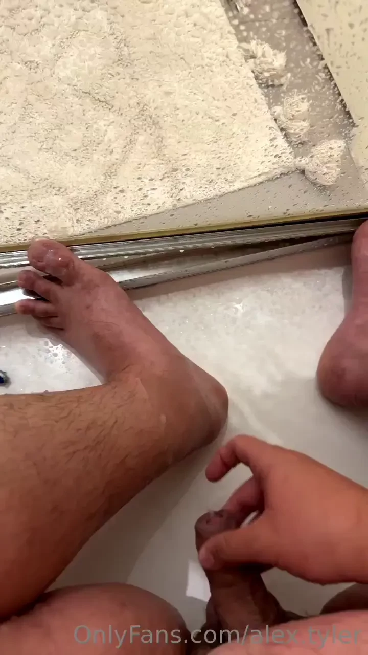 The worst angle but i didn t think i d film it at first if ya like 