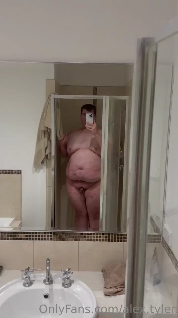 Anyone else admire themselves in the shower 