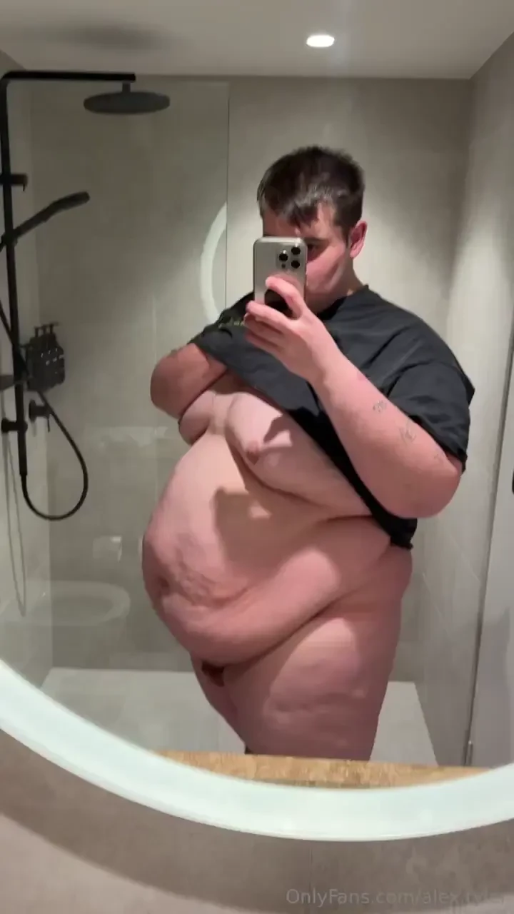 Highest tip gets the full shower vid 