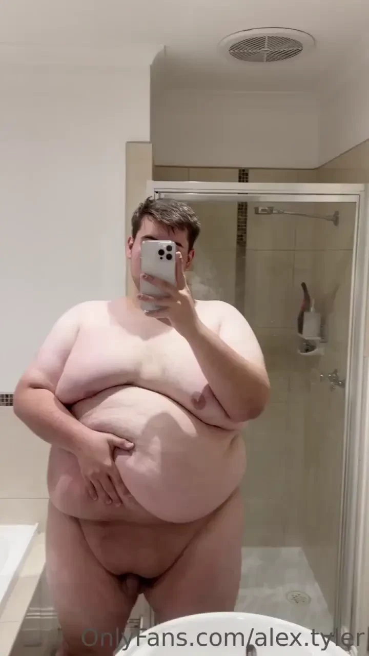 Apparently a lot of people like me playing with my belly and boobs so 