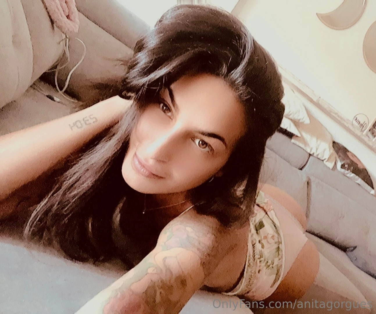 Lo cachonda que me pongo a estas horas no es normal 