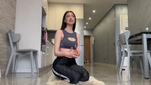 Morning yoga feels sooo good doesnt