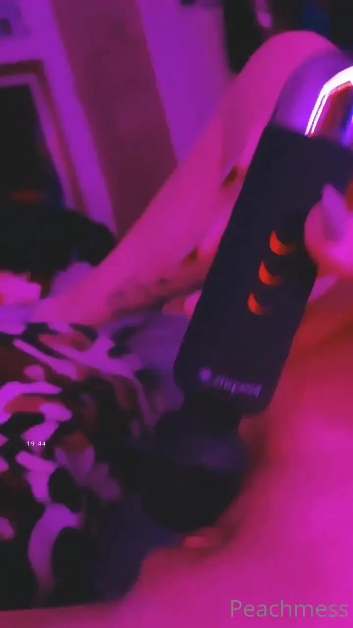 Domenica noiosa che fai usi il microfono ovvio 