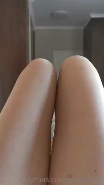 Sleepy feet come wake me up please 
