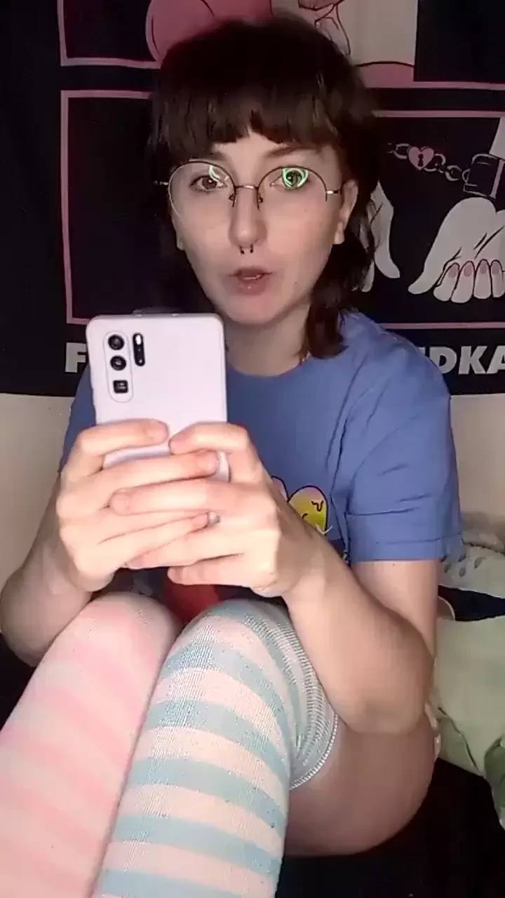 Stream started at 04 08 2024 10 04 pm lil tip to strip stream and then 