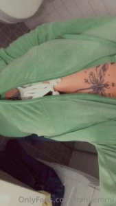 You can buy the hole video 3 pics for 15usd part 1