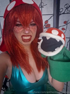 Piranha plant selfies full set up on ko-fi for just 1 for those who