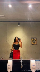 Do you like a classy in the streets but a freak in the sheets girl part 1